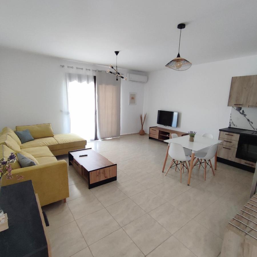 Infinity Suites Kallithea  Eksteriør billede