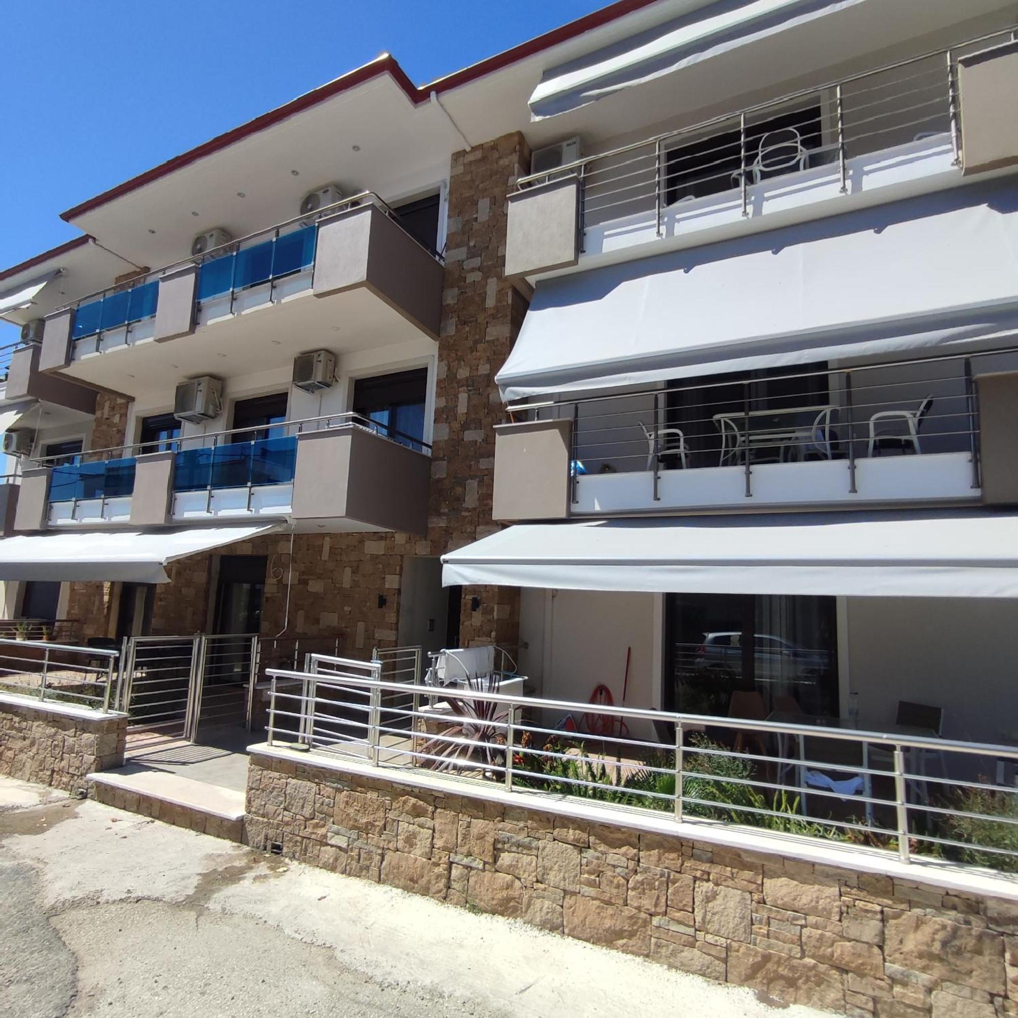 Infinity Suites Kallithea  Eksteriør billede